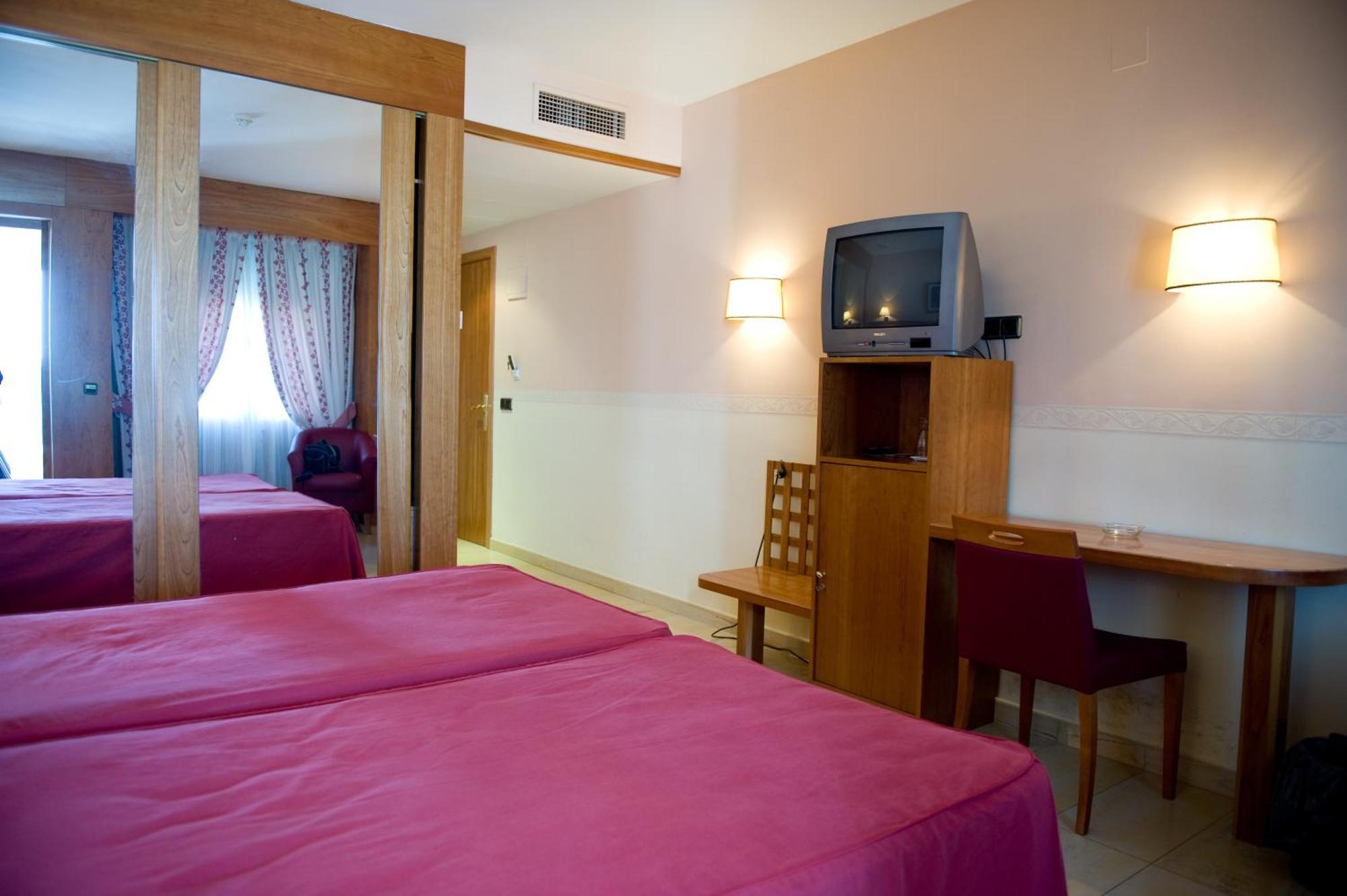 Hotel La Maruxina La Alameda de la Sagra 外观 照片